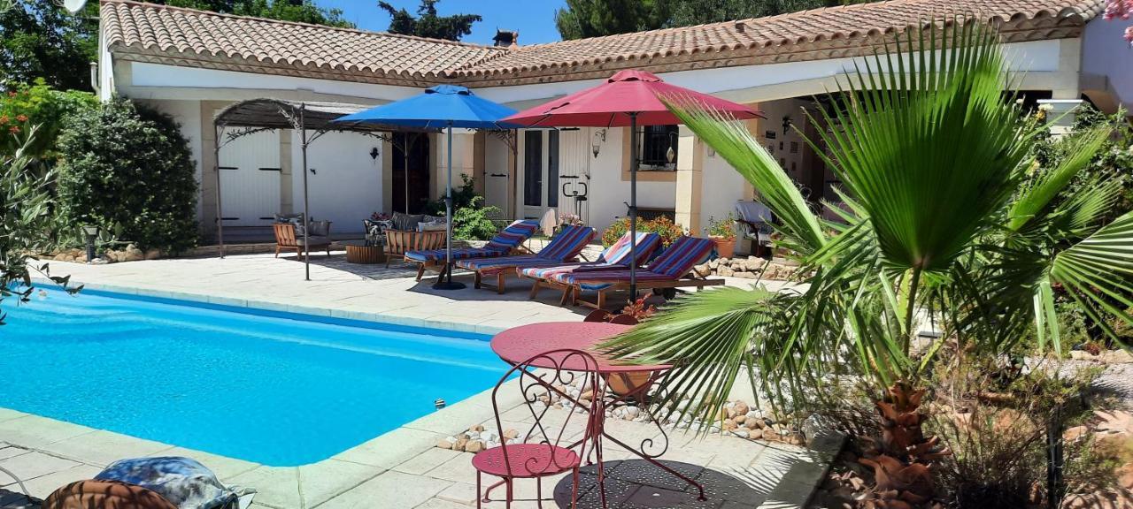Fenetre Sur Les Alpilles Bed and Breakfast Saint-Martin-de-Crau Eksteriør billede